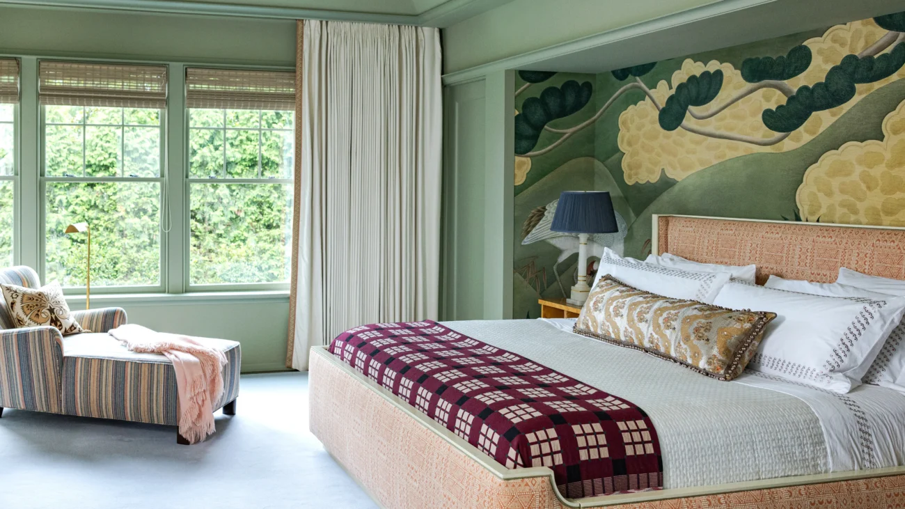 Studio Apartment Accent Wall Ideas