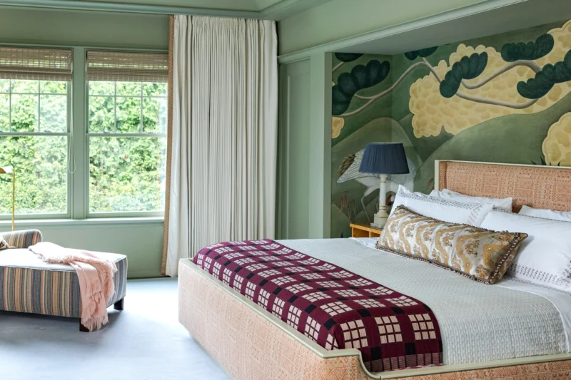 Studio Apartment Accent Wall Ideas That Do Not Shrink the Room