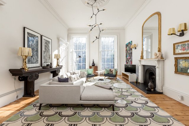 Bigger Rug Equals Bigger, More Unified Room